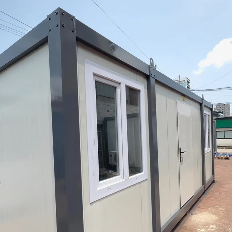 Conteneur modulaire CIBO World à Abidjan : bureau, chambre ou salle de réunion